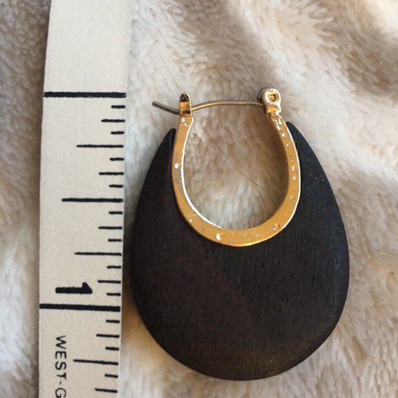 NIB Espresso Wood and Gold Hoop Earrings - Picture 10 of 16